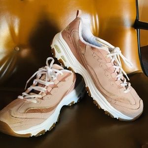 Skechers Tennis Shoes